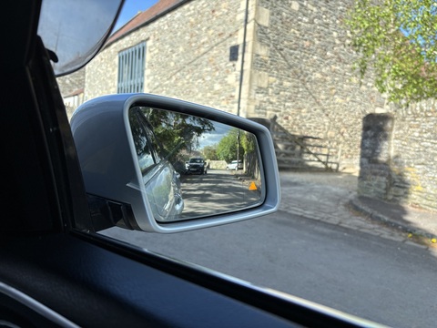 E250 Amg Line Estate 2.0 Automatic Petrol