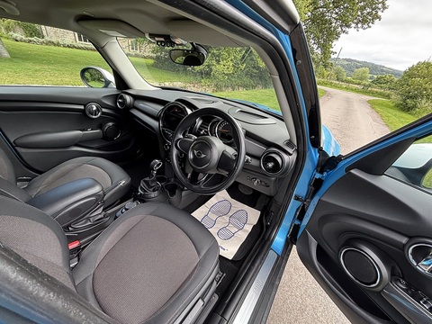 Cooper 1.5 5dr Hatchback Automatic Petrol