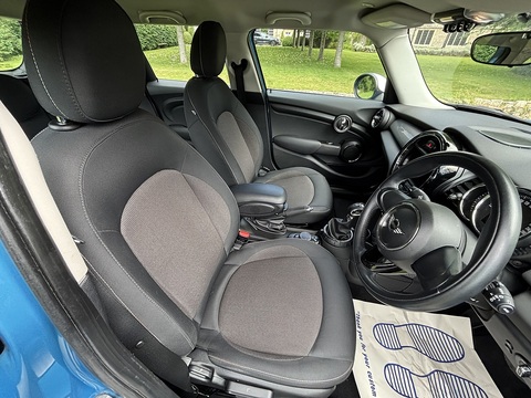 Cooper 1.5 5dr Hatchback Automatic Petrol