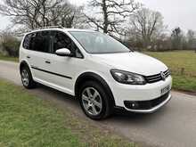 Volkswagen Touran TSI SE