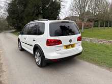 Volkswagen Touran TSI SE