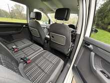 Volkswagen Touran TSI SE