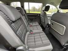 Volkswagen Touran TSI SE