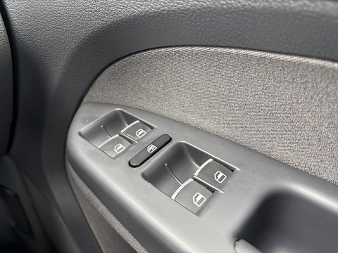 1.4 TSI SE MPV 5dr Petrol DSG Euro 5 (140 ps)