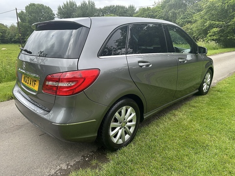 B 180 Sport Mpv 1.6 Automatic Petrol