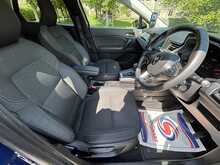 Renault Captur TCe Iconic 