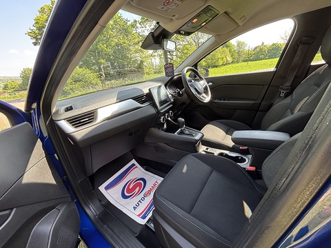 1.3 TCe Iconic SUV 5dr Petrol EDC Euro 6 (s/s) (130 ps)