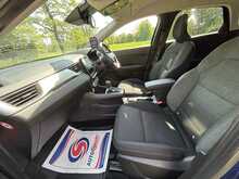 Renault Captur TCe Iconic 