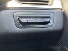 Renault Captur TCe Iconic 