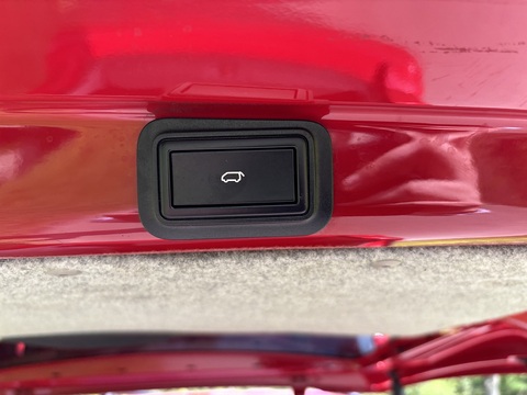 2.0 BiTDI T32 BlueMotion Tech Highline Crew Van Double Cab 5dr Diesel DSG 4Motion LWB Euro 6 (s/s) (204 ps)