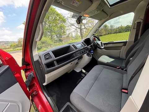 2.0 BiTDI T32 BlueMotion Tech Highline Crew Van Double Cab 5dr Diesel DSG 4Motion LWB Euro 6 (s/s) (204 ps)