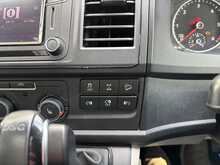 Volkswagen Transporter BiTDI T32 BlueMotion Tech Highline