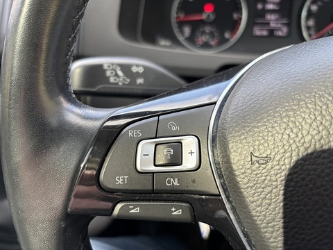 2.0 BiTDI T32 BlueMotion Tech Highline Crew Van Double Cab 5dr Diesel DSG 4Motion LWB Euro 6 (s/s) (204 ps)