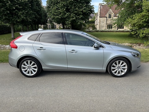 T4 Se 1.6 5dr Hatchback Automatic Petrol