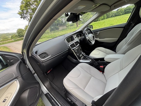 T4 Se 1.6 5dr Hatchback Automatic Petrol