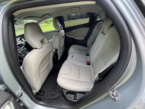 T4 Se 1.6 5dr Hatchback Automatic Petrol