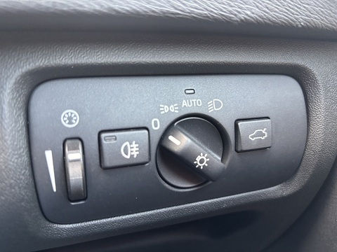 T4 Se 1.6 5dr Hatchback Automatic Petrol