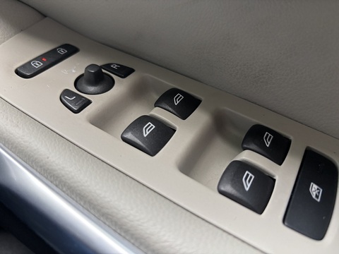 T4 Se 1.6 5dr Hatchback Automatic Petrol