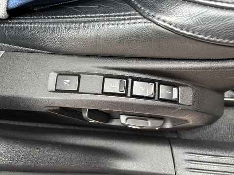 T4 Se 1.6 5dr Hatchback Automatic Petrol