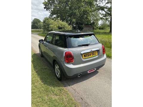 Cooper 1.5 3dr Hatchback Automatic Petrol