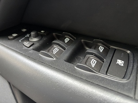 Se Lux 2.5 5dr Estate Automatic Petrol