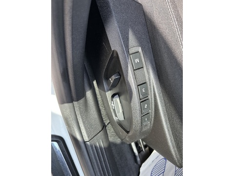 T3 Se 1.5 5dr Hatchback Automatic Petrol