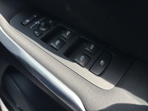 T3 Se 1.5 5dr Hatchback Automatic Petrol