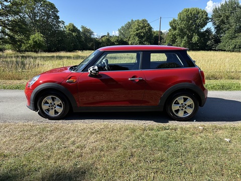 Cooper 1.5 3dr Hatchback Automatic Petrol