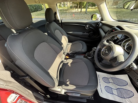 Cooper 1.5 3dr Hatchback Automatic Petrol