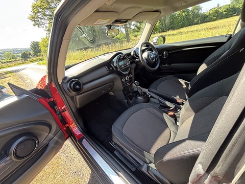 Cooper 1.5 3dr Hatchback Automatic Petrol