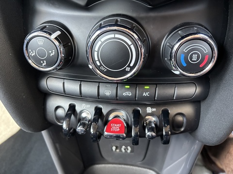 Cooper 1.5 3dr Hatchback Automatic Petrol