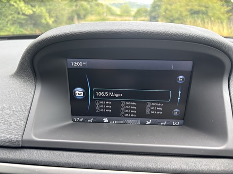 T5 Se 2.0 5dr Estate Automatic Petrol