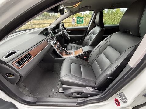 T5 Se 2.0 5dr Estate Automatic Petrol