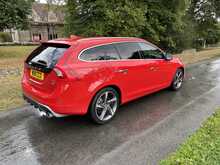 Volvo V60 T6 R-Design Awd