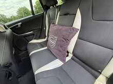 Volvo V60 T6 R-Design Awd