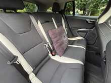 Volvo V60 T6 R-Design Awd