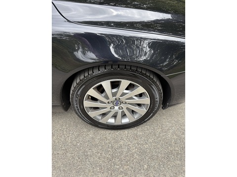 T5 Se 2.0 5dr Estate Automatic Petrol