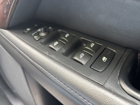 T5 Se 2.0 5dr Estate Automatic Petrol