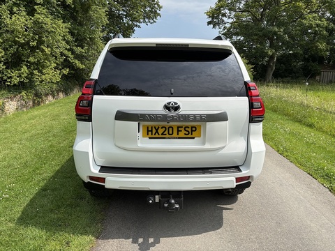 2.8D Active Panel Van 3dr Diesel Auto 4WD SWB Euro 6 (177 ps)