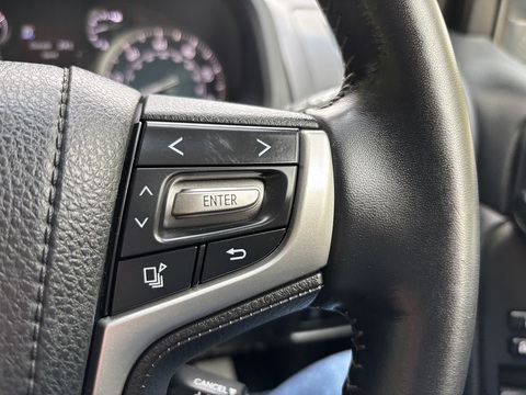 2.8D Active Panel Van 3dr Diesel Auto 4WD SWB Euro 6 (177 ps)