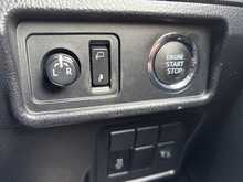 Toyota Land Cruiser D Active