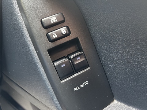 2.8D Active Panel Van 3dr Diesel Auto 4WD SWB Euro 6 (177 ps)