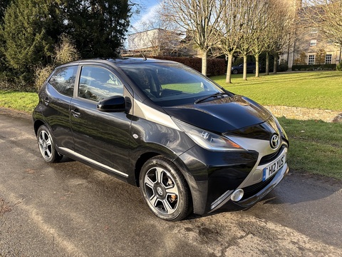 Aygo Vvt-I X-Clusiv Hatchback 1.0 Manual Petrol