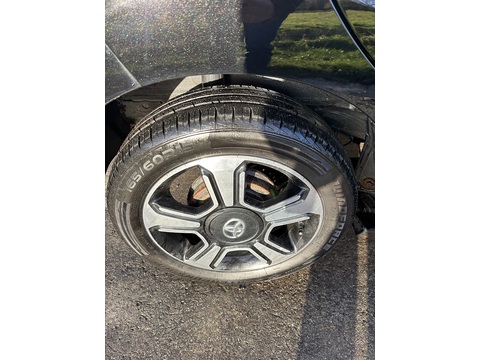 Aygo Vvt-I X-Clusiv Hatchback 1.0 Manual Petrol