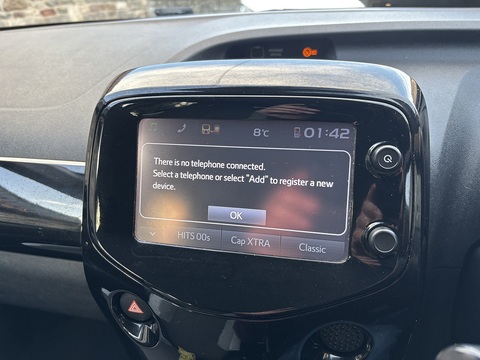 Aygo Vvt-I X-Clusiv Hatchback 1.0 Manual Petrol