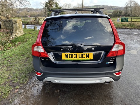 T6 Se Awd 3.0 5dr Estate Automatic Petrol