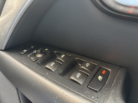 Se Lux 2.5 5dr Estate Automatic Petrol