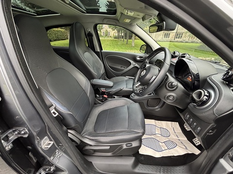 Brabus Xclusive 0.9 5dr Hatchback Automatic Petrol