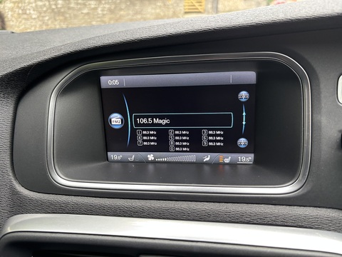 T4 Se 1.6 5dr Hatchback Automatic Petrol