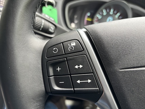 T4 Se 1.6 5dr Hatchback Automatic Petrol